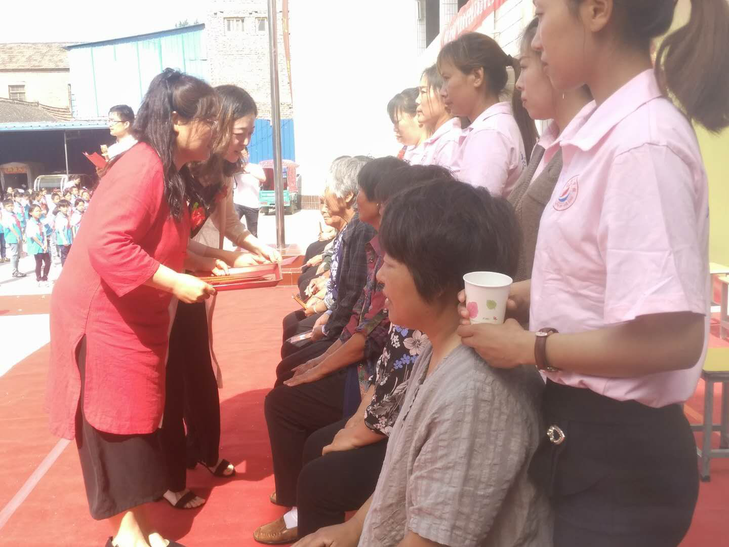 1526347415574778.png 1526347415574778.png