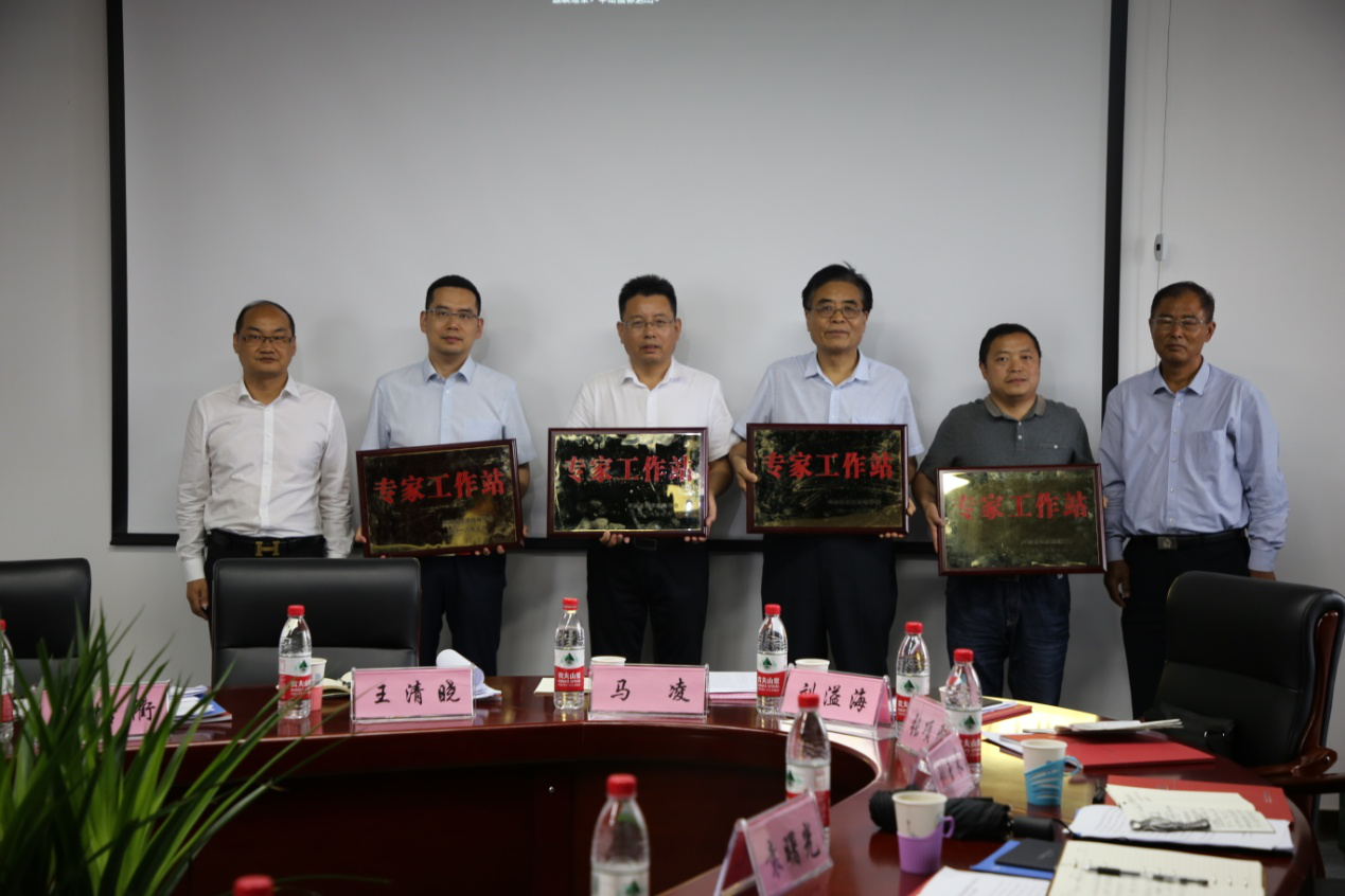 1534319455526541.png 1534319455526541.png