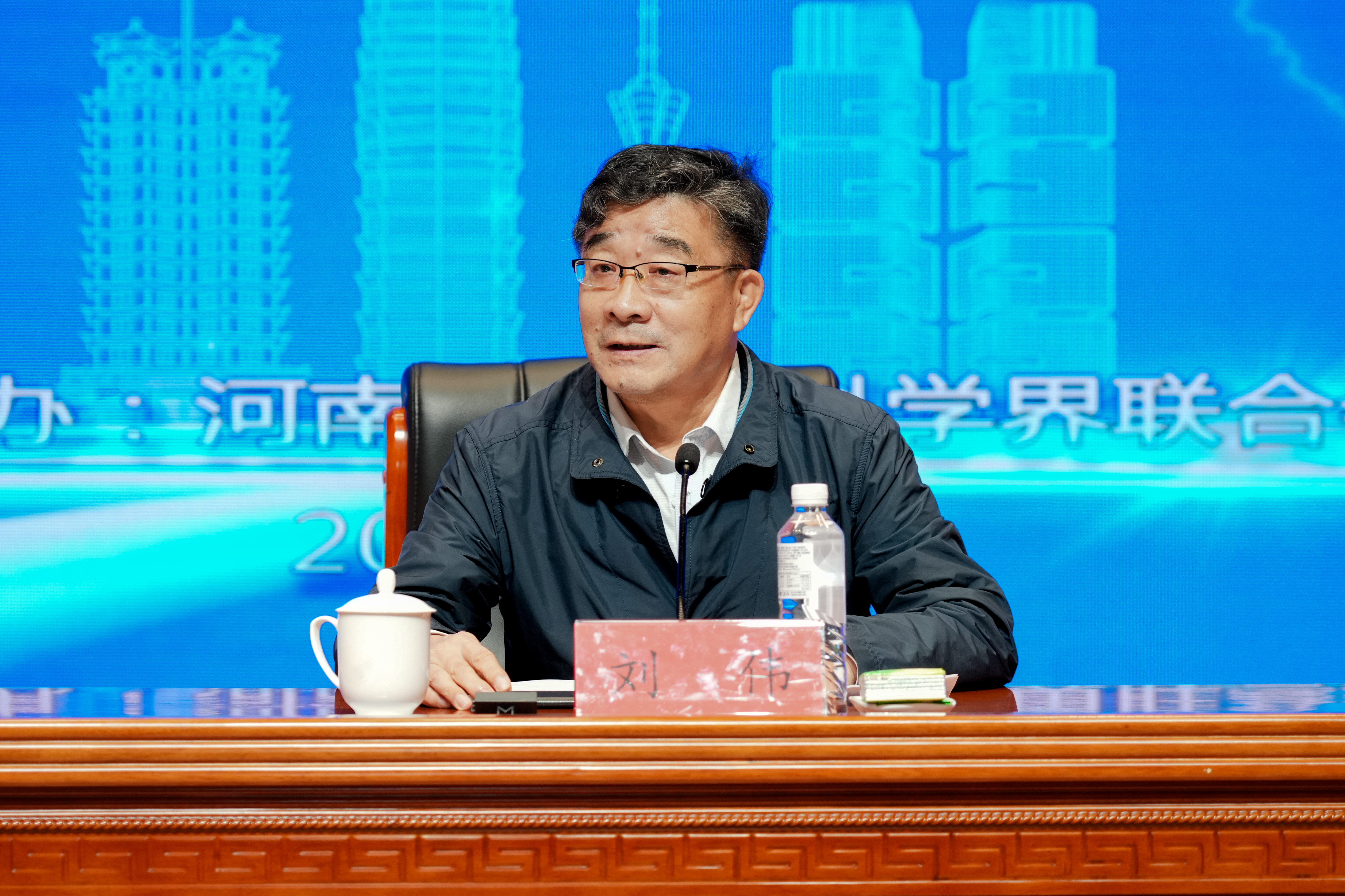 1760521941910413.jpg 1760521941910413.jpg